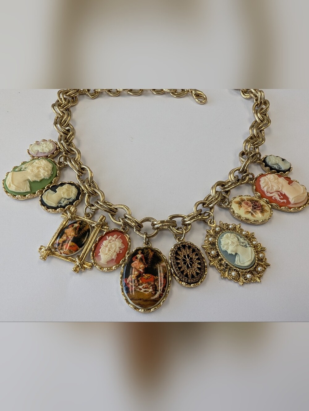 EVC GOLD TONE RJ GRAZIANO CAMEO CHARM NECKLACE